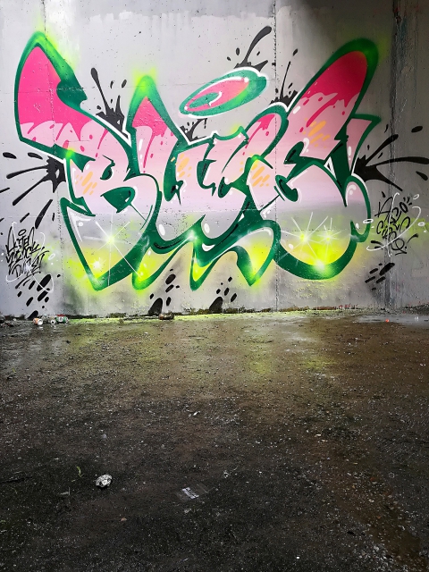 Graffiti Bure Fluor